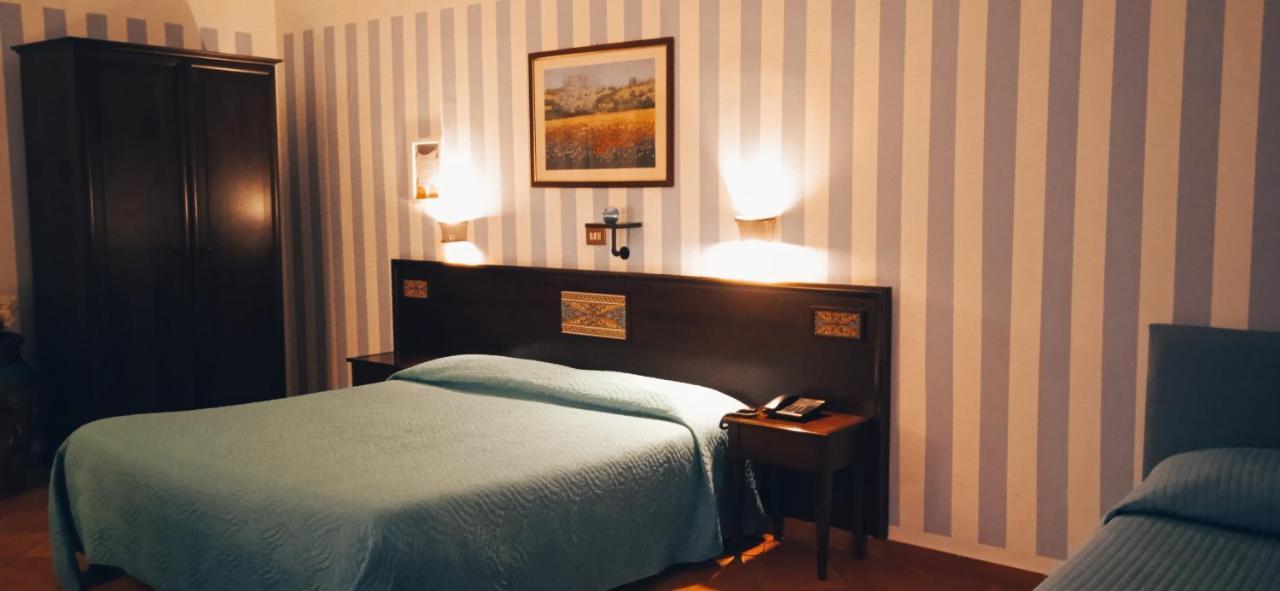 Hotel Plaza Caltanissetta Eksteriør billede